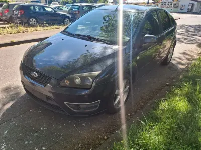 Brugt Ford Focus Style 125 HK (91 kW) 2007 Grå Sedan
