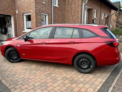 Gebraucht Opel Astra Design Edition 110 PS (80 kW) 2022 Rot Kombi