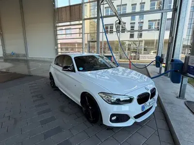 Gebraucht BMW 120 M Sport 184 PS (135 kW) 2017 Weiß Kleinwagen