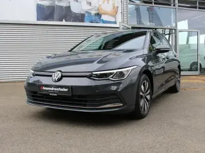 Gebraucht VW Golf VIII Move 150 PS (110 kW) 2023 Grau Limousine