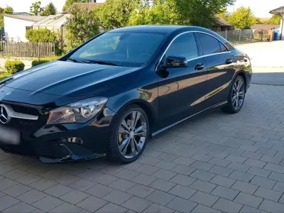 Usata Mercedes CLA200 156 CV (114 kW) 2015 Nero Coupé