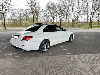 gebraucht Mercedes E220 *NightPak.*Widescreen*Pano*AmgFelgen*360Kamer