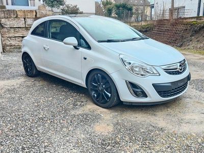 Usata Opel Corsa Color Edition 87 CV (63 kW) 2011 Bianco Utilitaria