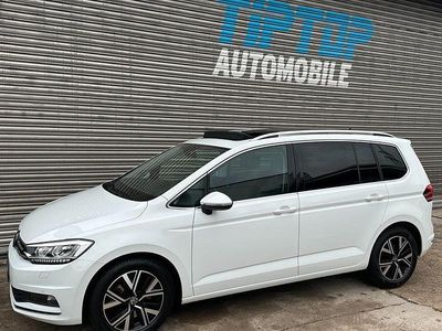 Pure white Gebraucht 2021 VW Touran Highline Van / Kleinbus | 24.990 € (Fairer Preis)