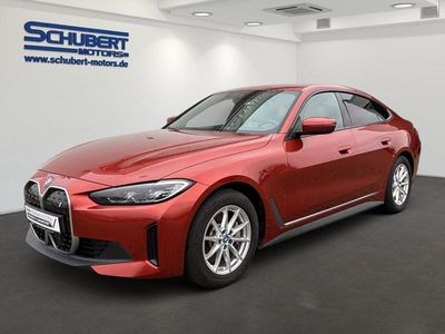 Sunset orange metallic Gebraucht 2022 BMW i4 Sport Line Limousine | 35.790 € (Etwas zu teuer)
