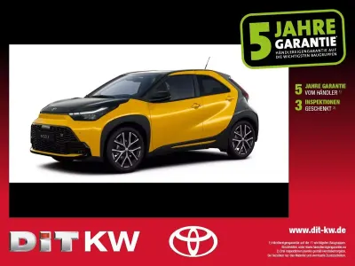 Neu Toyota Aygo Sport 116 PS (85 kW) 2026 Schwarz Kleinwagen