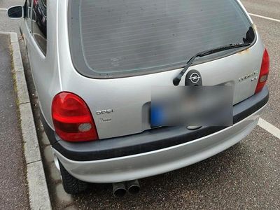 Second-hand Opel Corsa 65 CP (47 kW) 2000 Argintiu Hatchback