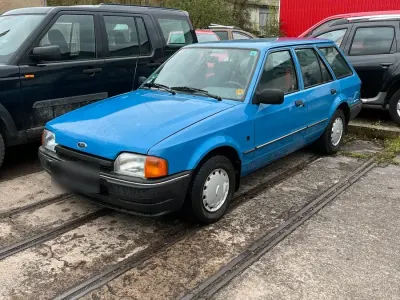 Gebraucht Ford Escort 74 PS (54 kW) 1989 Blau Kombi