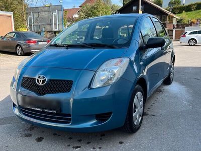 gebraucht Toyota Yaris mit Klima