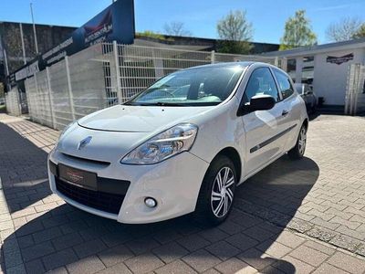Usata Renault Clio III 75 CV (55 kW) 2012 Bianco Utilitaria