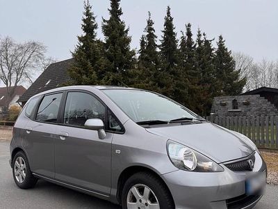 Gebraucht Honda Jazz 78 PS (57 kW) 2007 Silber Kleinwagen