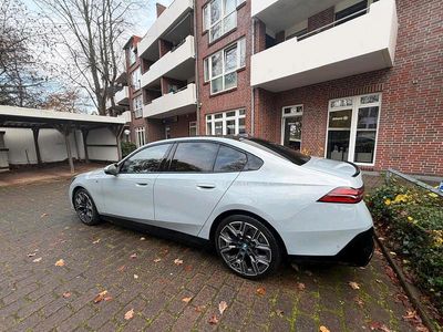 Gebraucht BMW i5 M Sport 250 kW (340 PS) 2024 Grau Limousine