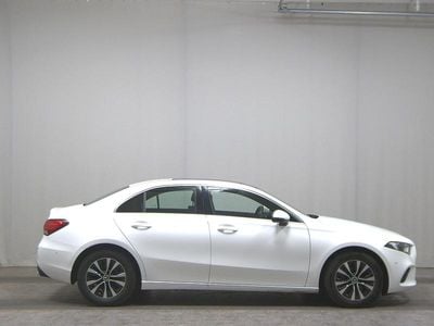 Mercedes A200