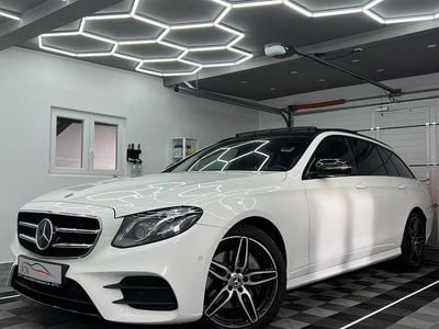 Usata Mercedes E220 AMG line 194 CV (142 kW) 2017 Bianco Berlina
