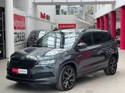 Gebraucht Skoda Karoq SportLine 190 PS (139 kW) 2020 Grau SUV