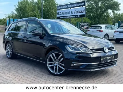 Second-hand VW Golf VII Highline 131 CP (96 kW) 2018 Negru Break