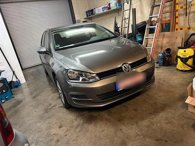 Gebraucht VW Golf VII Pro 110 PS (80 kW) 2014 Grau Limousine