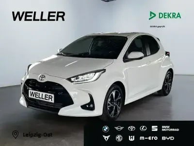 Gebraucht Toyota Yaris Hybrid 116 PS (85 kW) 2025 Weiß Limousine