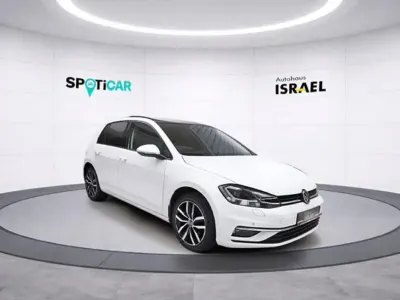 Gebraucht VW Golf VII Highline 150 PS (110 kW) 2018 Weiß Kleinwagen