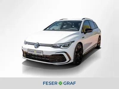 Gebraucht VW Golf VIII R-line 150 PS (110 kW) 2024 Pure white Kombi
