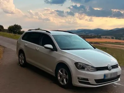 Gebraucht VW Golf VII 105 PS (77 kW) 2014 Weiß Kombi