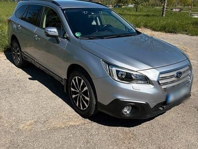 Second-hand Subaru Outback 175 CP (128 kW) 2015 Argintiu Break