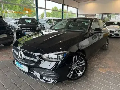 Gebraucht Mercedes C300 265 PS (194 kW) 2023 Schwarz Limousine
