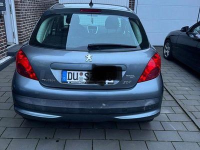 Gebraucht Peugeot 207 86 PS (63 kW) 2009 Silber Kleinwagen
