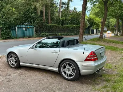 Gebraucht Mercedes SLK320 AMG 354 PS (260 kW) 2002 Silber Cabrio