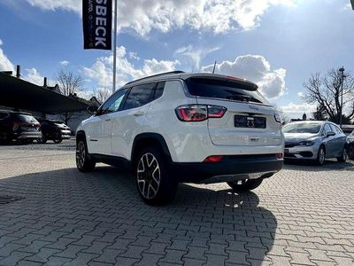 Gebraucht Jeep Compass Limited 150 PS (110 kW) 2021 Alpine white (metallic) SUV
