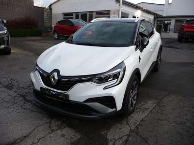 Begagnad Renault Captur R.S. 160 HK (117 kW) 2022 Vit SUV