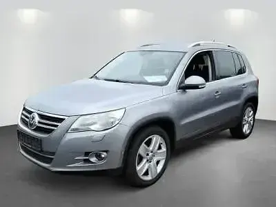 Gebraucht VW Tiguan Team 150 PS (110 kW) 2011 Silber SUV