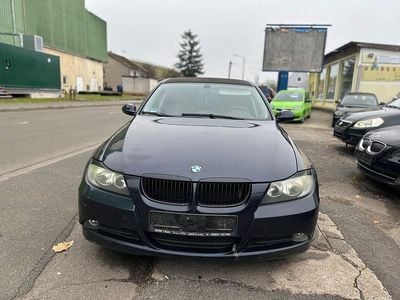 Gebraucht BMW 320 163 PS (119 kW) 2005 Blau Limousine