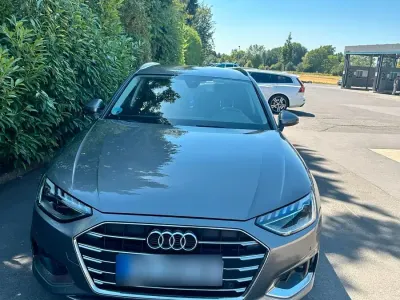 Gebraucht Audi A4 S-Line 190 PS (139 kW) 2019 Grau Kombi