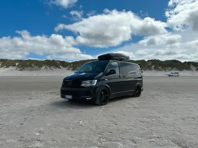 Gebraucht VW Multivan 200 PS (147 kW) 2018 Schwarz Van / Kleinbus