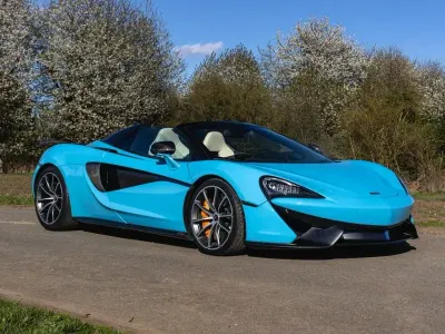 Gebraucht McLaren 570S 570 PS (419 kW) 2018 Blau Cabrio