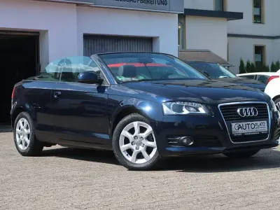 Gebraucht Audi A3 Cabriolet Attraction 102 PS (75 kW) 2009 Blau Cabrio