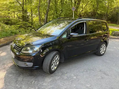 Usata VW Touran 105 CV (77 kW) 2010 Nero Monovolume