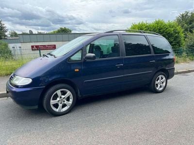 VW Sharan