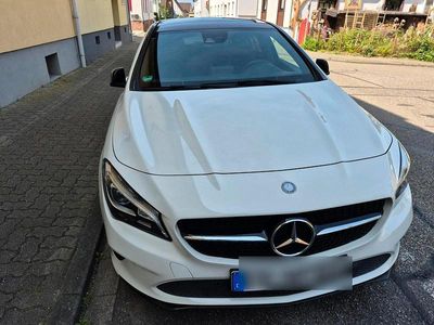 Mercedes CLA180