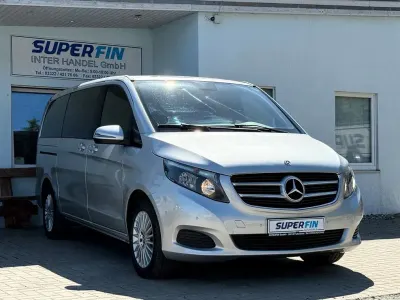 Gebraucht Mercedes V200 136 PS (100 kW) 2018 Silber Van / Kleinbus