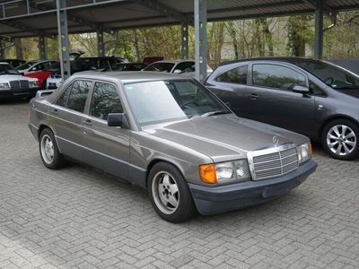 gebraucht Mercedes 190 2.0 Automatik*Schiebedach*Sitz hzg.