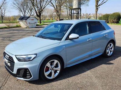 Gebraucht Audi A1 Sportback S-Line 150 PS (110 kW) 2024 Grau Kleinwagen