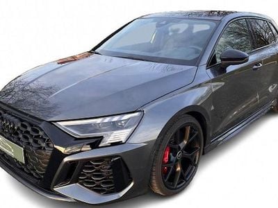 Gebraucht Audi RS3 Sport 400 PS (294 kW) 2024 Grau Limousine