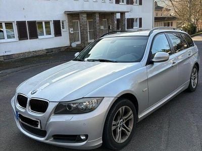 Second-hand BMW 318 143 CP (105 kW) 2009 Argintiu Break