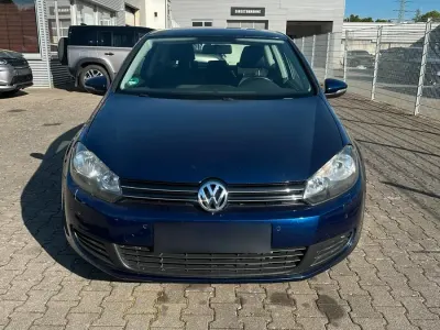 Gebraucht VW Golf 122 PS (89 kW) 2010 Grün Coupé