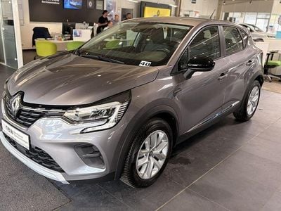 Usata Renault Captur Experience 131 CV (96 kW) 2020 Grigio SUV