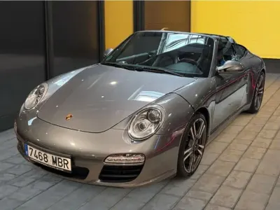 Gebraucht Porsche 911 Carrera S Cabriolet 385 PS (283 kW) 2010 Meteorgraumetallic (metallic) Cabrio