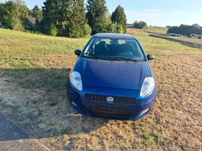 Gebraucht Fiat Grande Punto 77 PS (56 kW) 2007 Blau Kleinwagen