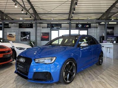 Second-hand Audi RS3 Sport 367 CP (269 kW) 2016 Albastru Berlinǎ